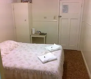 Yungaburra Hotel Yungaburra
